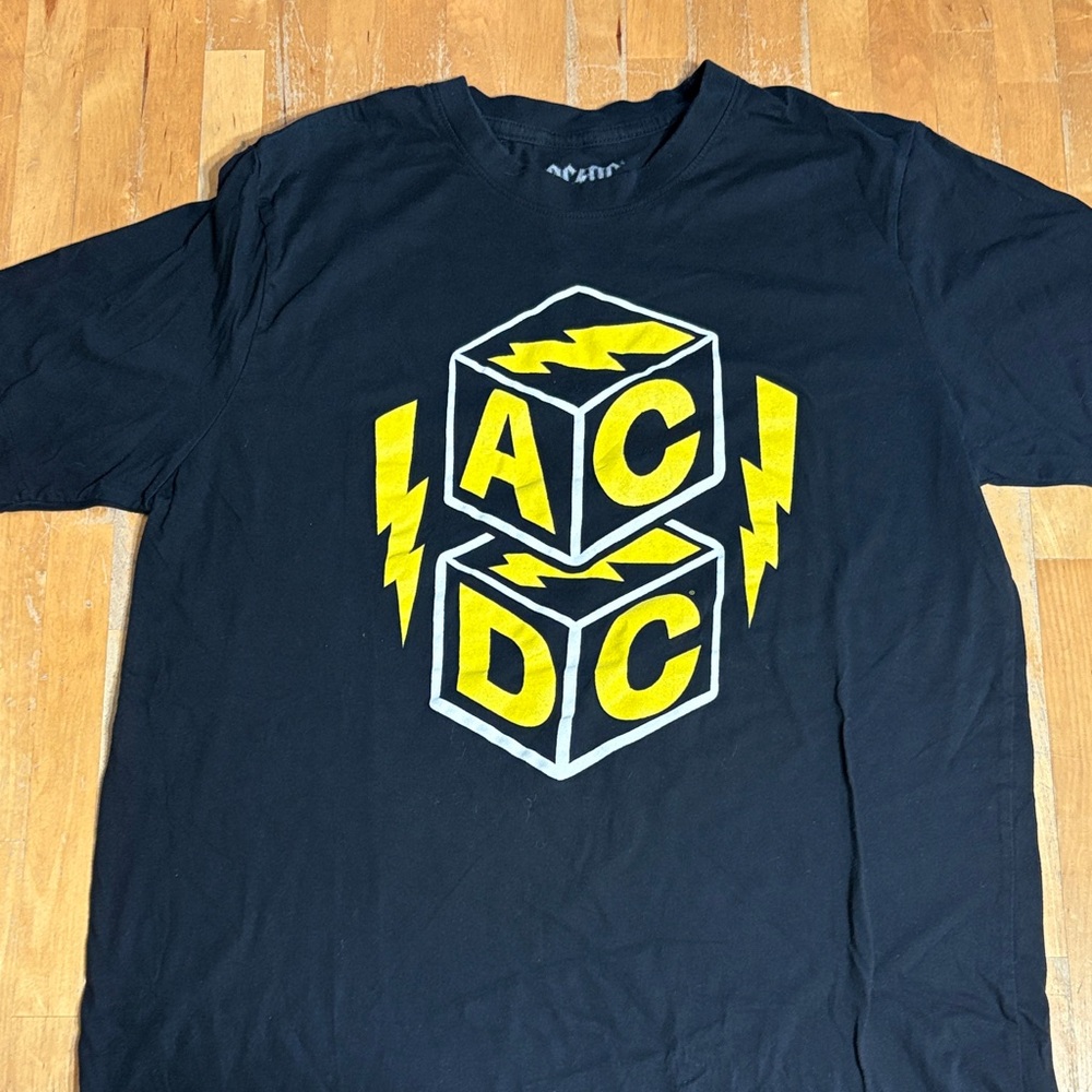AC/DC Black graphic Tshirt